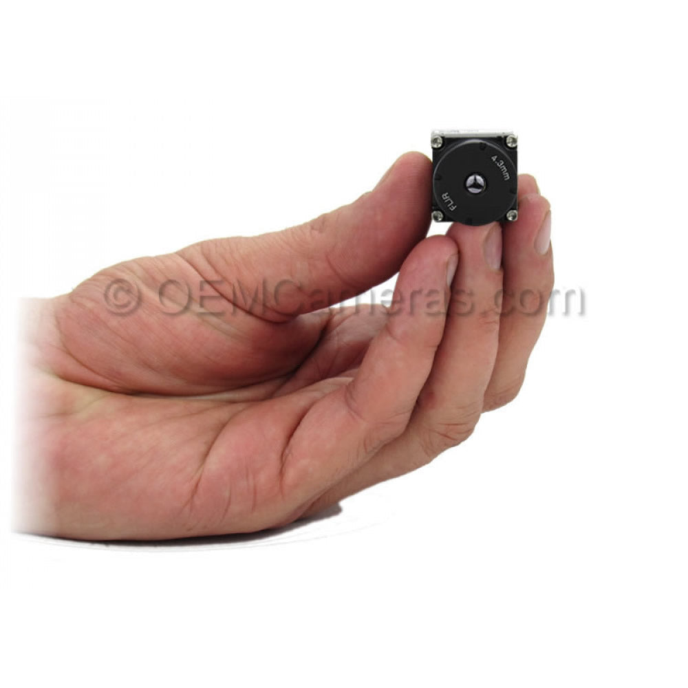 flir-boson-320-4mm-in-hand